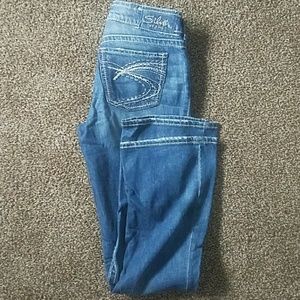 ****Donating soon, make an offer****Silver jeans